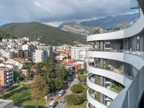 Sale, four bedroom apartment, 270m², Budva, Crna Gora - image 4