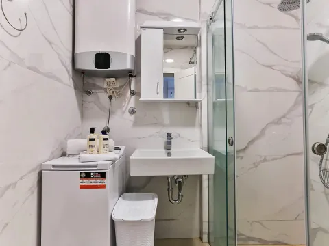 Prodaja, garsonjera, 29m², Budva, Crna Gora - image 10