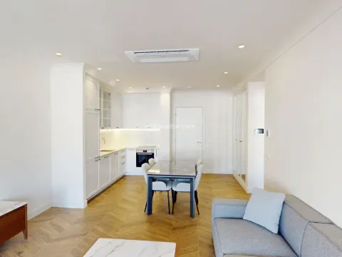 Stan in Luštica Bay