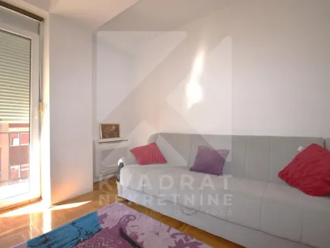 Rent, three bedroom apartment, 92m², 1 maj, Podgorica - image 7