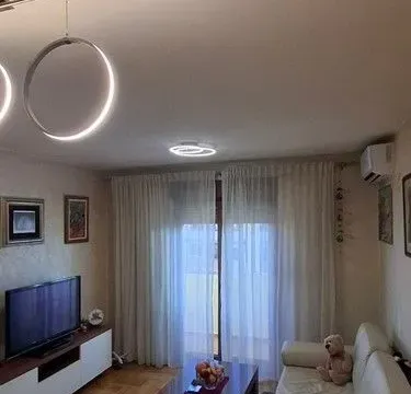 Sale, two bedroom apartment, 67m², Stari Aerodrom, Podgorica - image 11