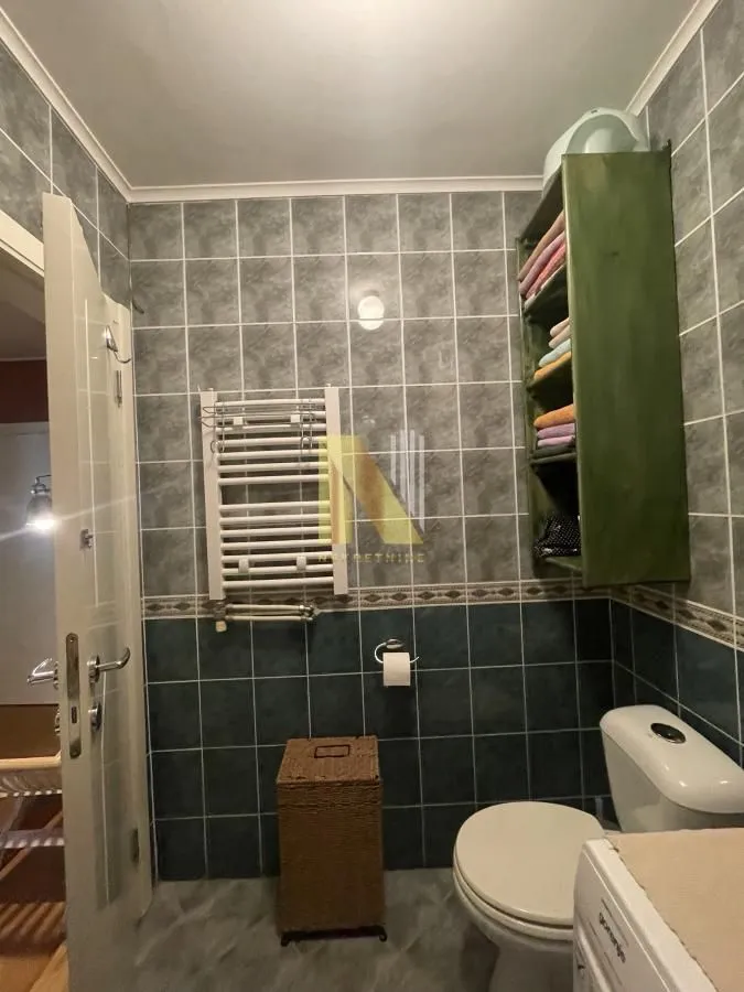 Prodaja, četvorosoban stan, 127m², Sajmište, Novi Sad