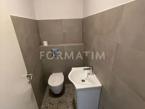 Izdavanje, poslovni prostor, 200m², Bulbulder, Zvezdara Sve Podlokacije - image 3