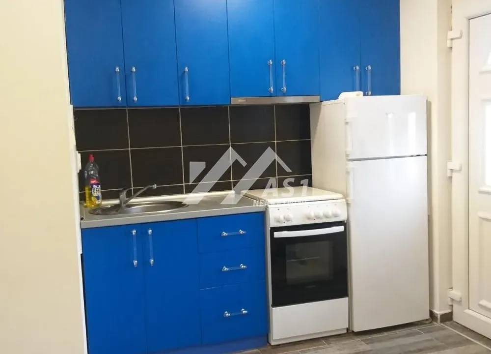 Izdavanje, jednosoban stan, 28m², Sajlovo, Novi Sad Sve Podlokacije