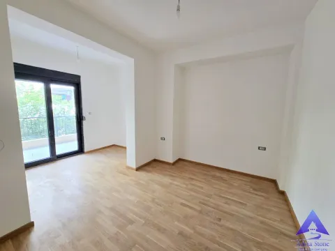 Sale, two bedroom apartment, 79m², Babilonija, Budva - image 3