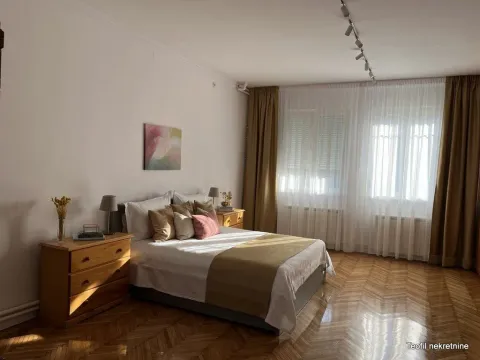 Izdavanje, dvosoban stan, 96m², Stari Grad, Beograd - image 14