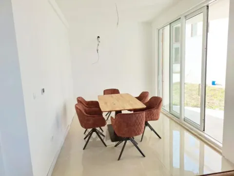 Sale, house, 467m², Prijevor, Budva - image 5