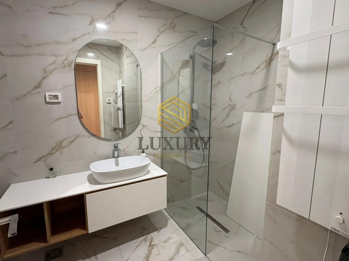 Rent, office space, 58m², Kod Capital Plaze, Podgorica