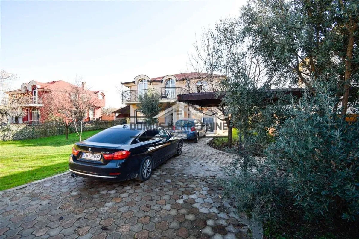 Rent, house, 180m², Donja Gorica, Podgorica