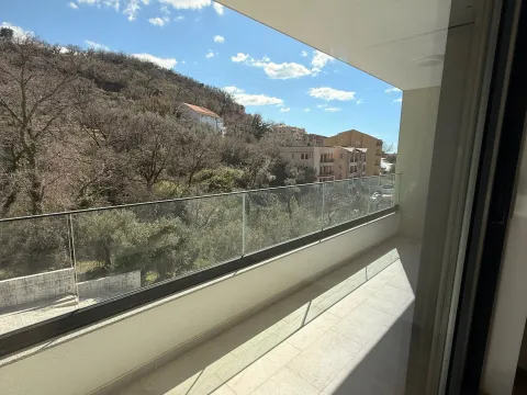 Prodaja, jednosoban stan, 54m², Pržno, Budva - image 6