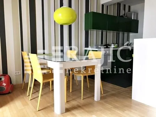 Rent, two bedroom apartment, 56m², Stari Grad, Beograd