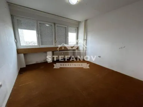 Prodaja, trosoban stan, 74m², Bagljaš, Zrenjanin - image 2