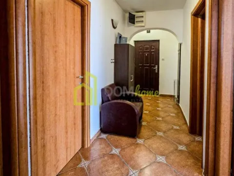 Prodaja, dvosoban stan, 71m², Stari Aerodrom, Podgorica - image 9