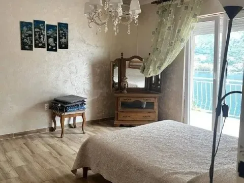 Prodaja, kuća, 172m², Muo, Kotor - image 8
