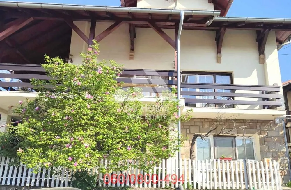 Sale, house, 353m², Ljig, Srbija