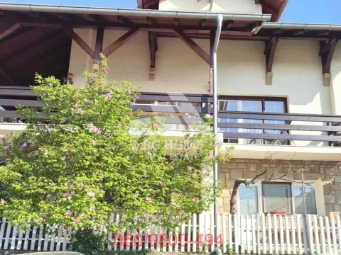 Sale, house, 353m², Ljig, Srbija - image 17