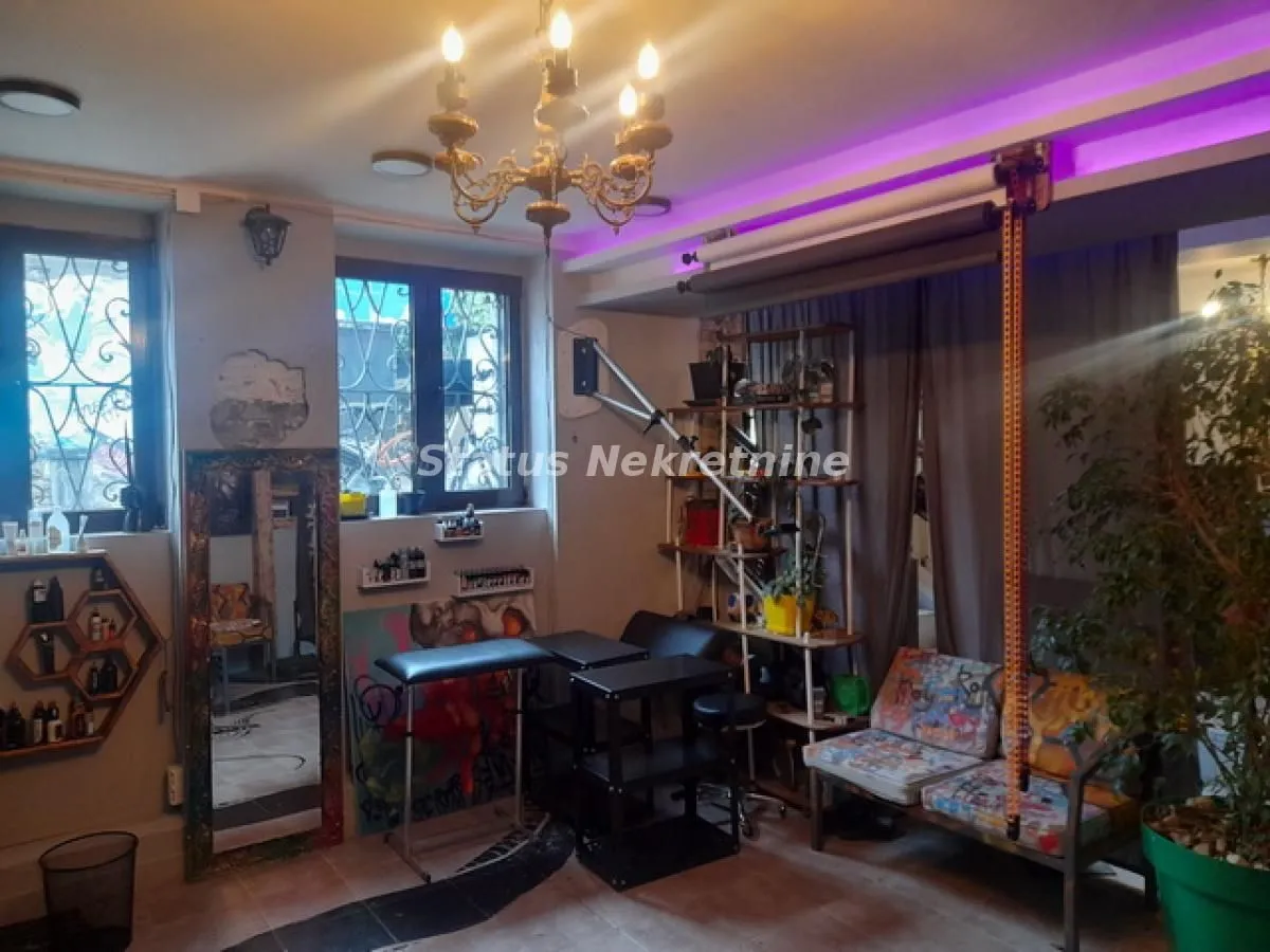 Rent, office space, 66m², Centar, Novi Sad