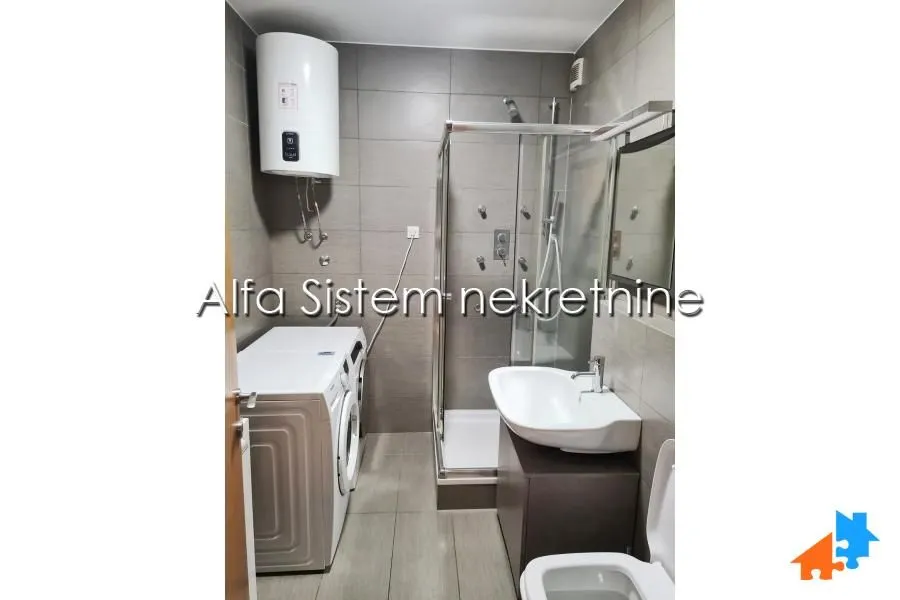 Rent, three bedroom apartment, 82m², Vračar Hram, Vračar Sve Podlokacije