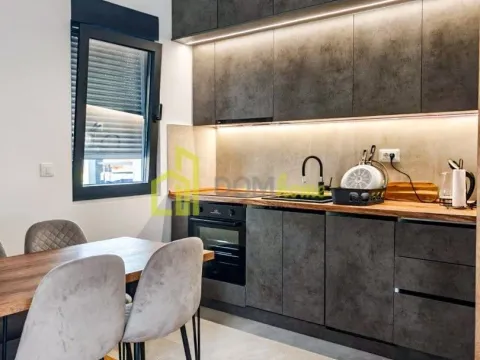 Izdavanje, dvosoban stan, 54m², Bijela, Herceg Novi - image 4