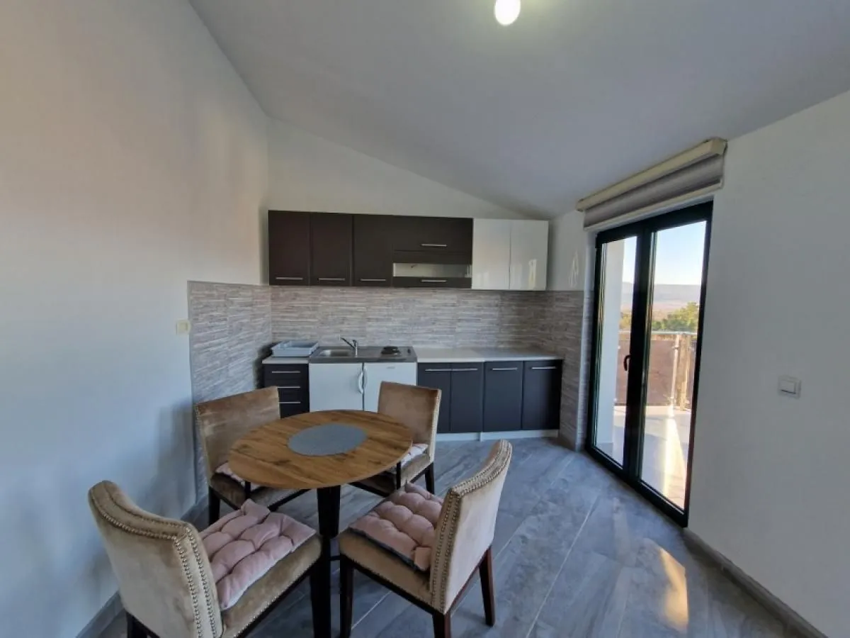 Rent, house, 130m², Mrčevac, Tivat