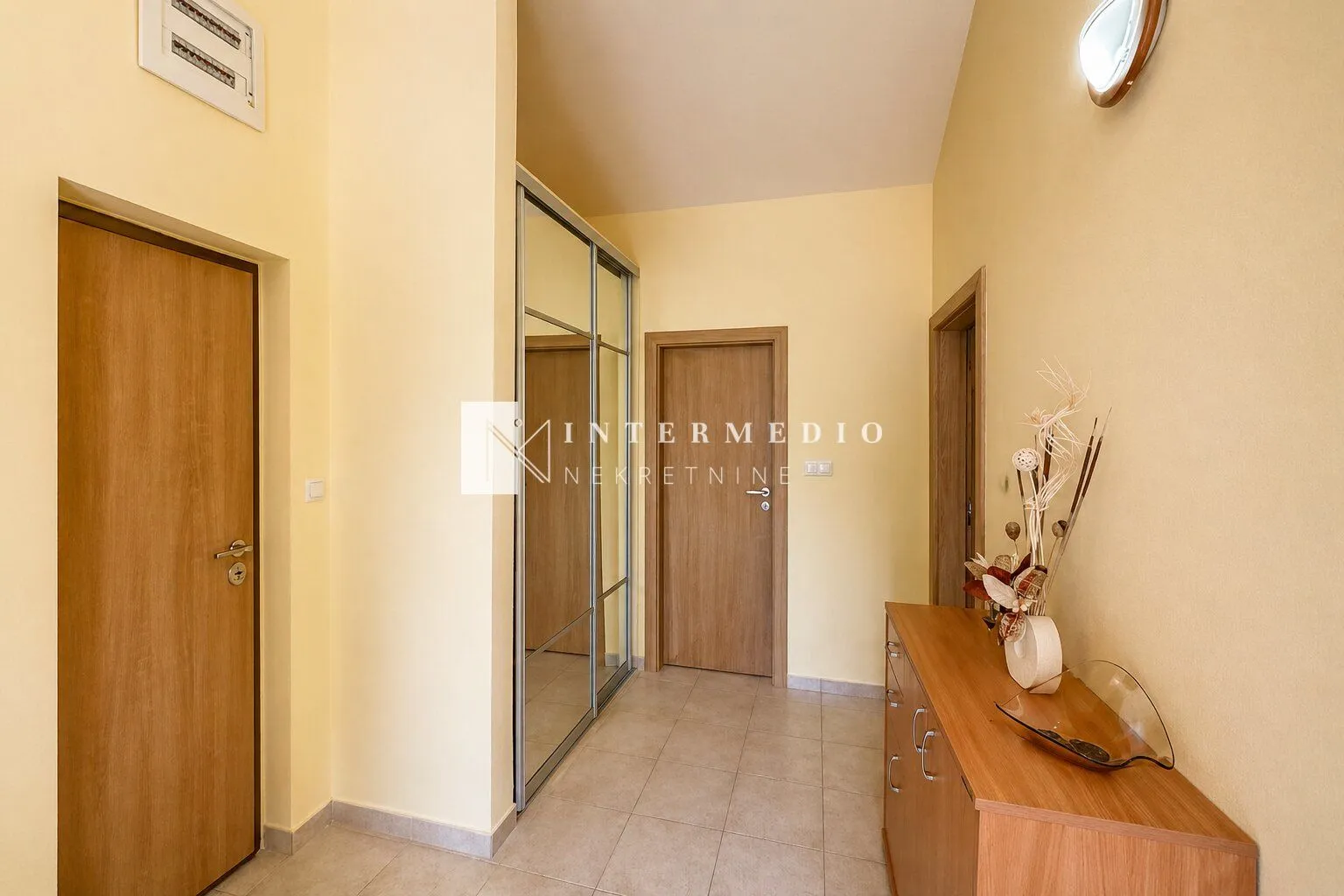 Prodaja, jednosoban stan, 58m², Đenovići, Herceg Novi