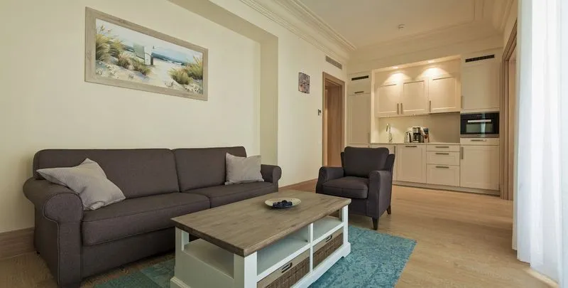 Prodaja, jednosoban stan, 74m², Tivat, Crna Gora