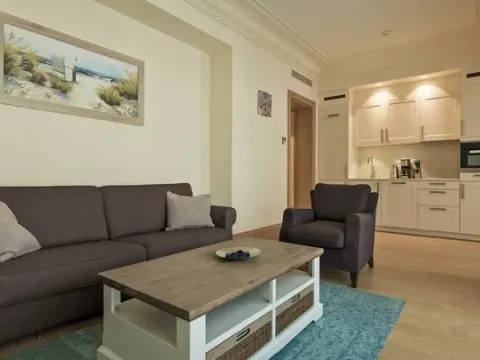 Sale, one bedroom apartment, 74m², Tivat, Crna Gora - image 24
