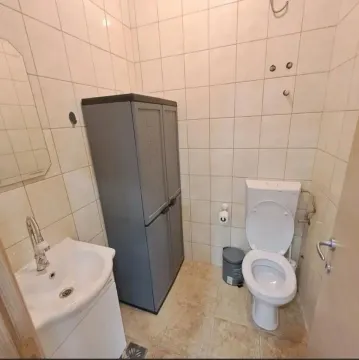 Rent, office space, 32m², Centar, Podgorica - image 3
