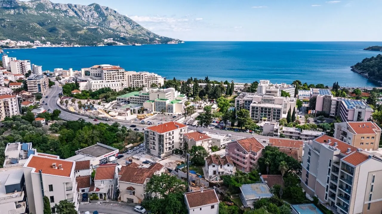 Sale, studio apartment, 28m², Bečići, Budva