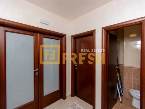 Izdavanje, trosoban stan, 90m², Ljubović, Podgorica - image 18