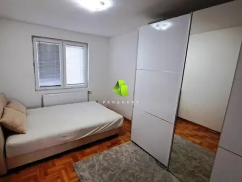 Izdavanje, kuća, 300m², Ledena Stena, Niš - image 13