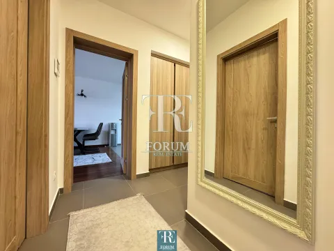 Prodaja, dvosoban stan, 70m², Master Kvart, Podgorica - image 7