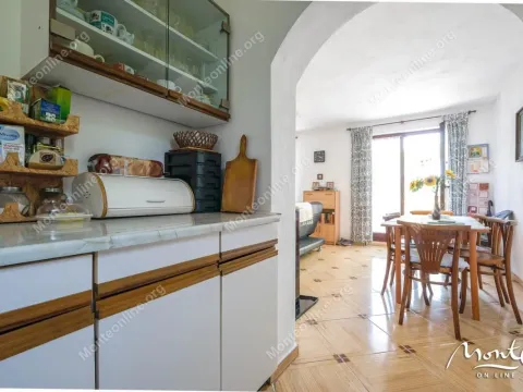 Prodaja, kuća, 116m², Tivat, Crna Gora - image 21