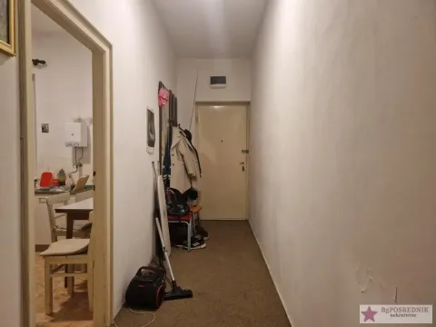 Sale, two bedroom apartment, 56m², Kalenić Pijaca, Vračar Sve Podlokacije - image 5