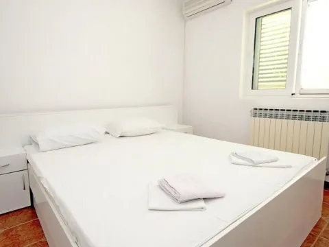 Prodaja, kuća, 300m², Reževići, Budva - image 19