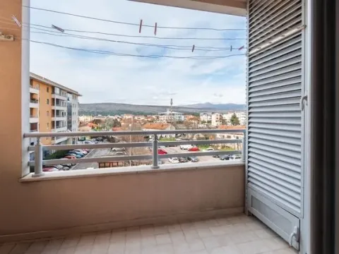 Prodaja, dvosoban stan, 53m², City Kvart, Podgorica - image 14