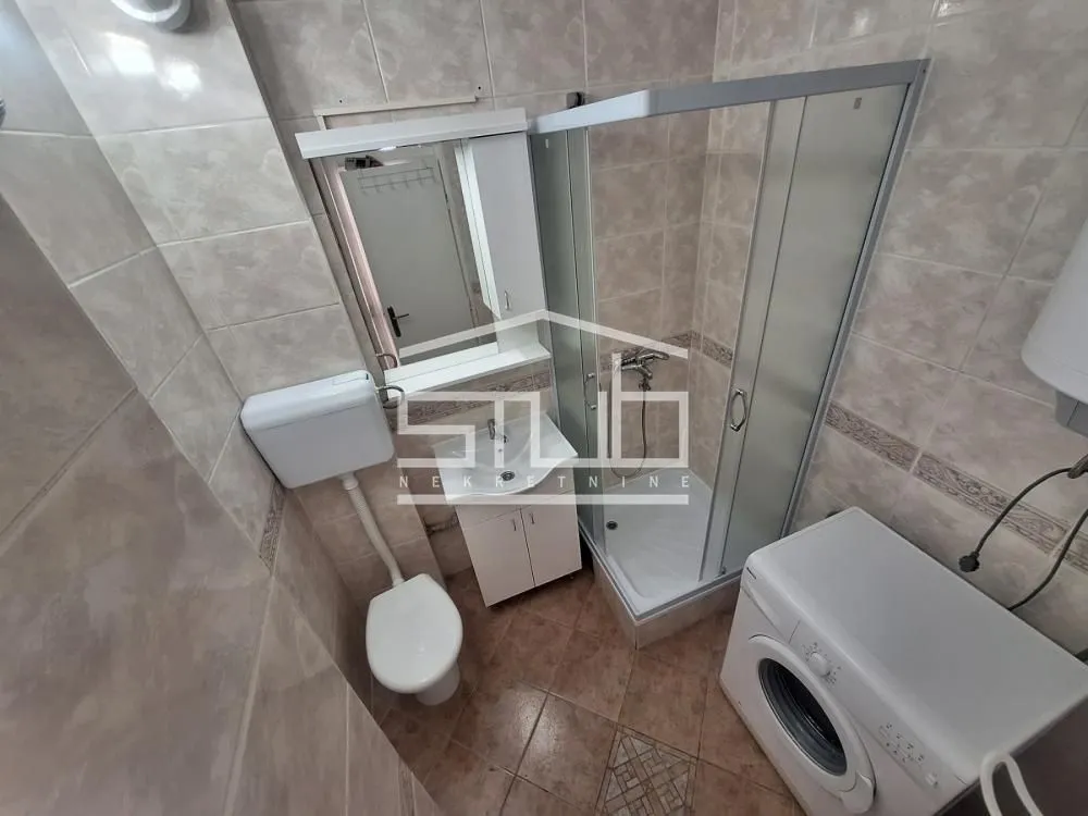 Izdavanje, dvosoban stan, 60m², Čukarica, Beograd