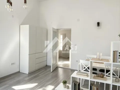Izdavanje, jednosoban stan, 40m², Rotkvarija, Novi Sad Sve Podlokacije - image 3