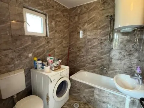 Izdavanje, kuća, 88m², Ovča, Palilula Sve Podlokacije - image 9