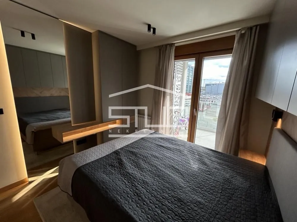 Izdavanje, trosoban stan, 77m², Tošin bunar, Novi Beograd Sve Podlokacije