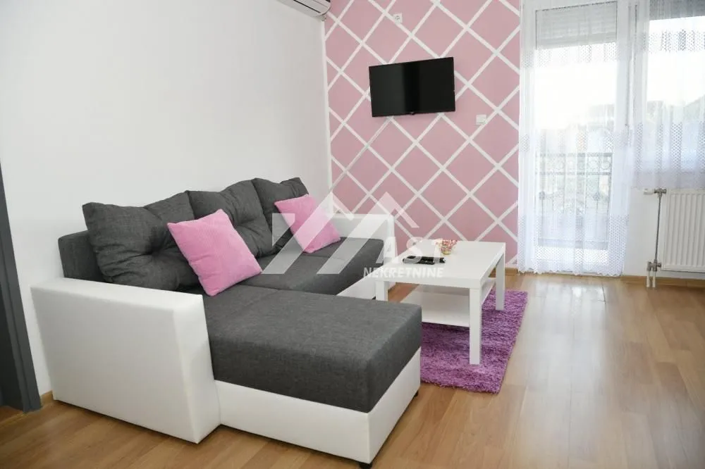 Izdavanje, jednosoban stan, 40m², Klisa, Novi Sad Sve Podlokacije