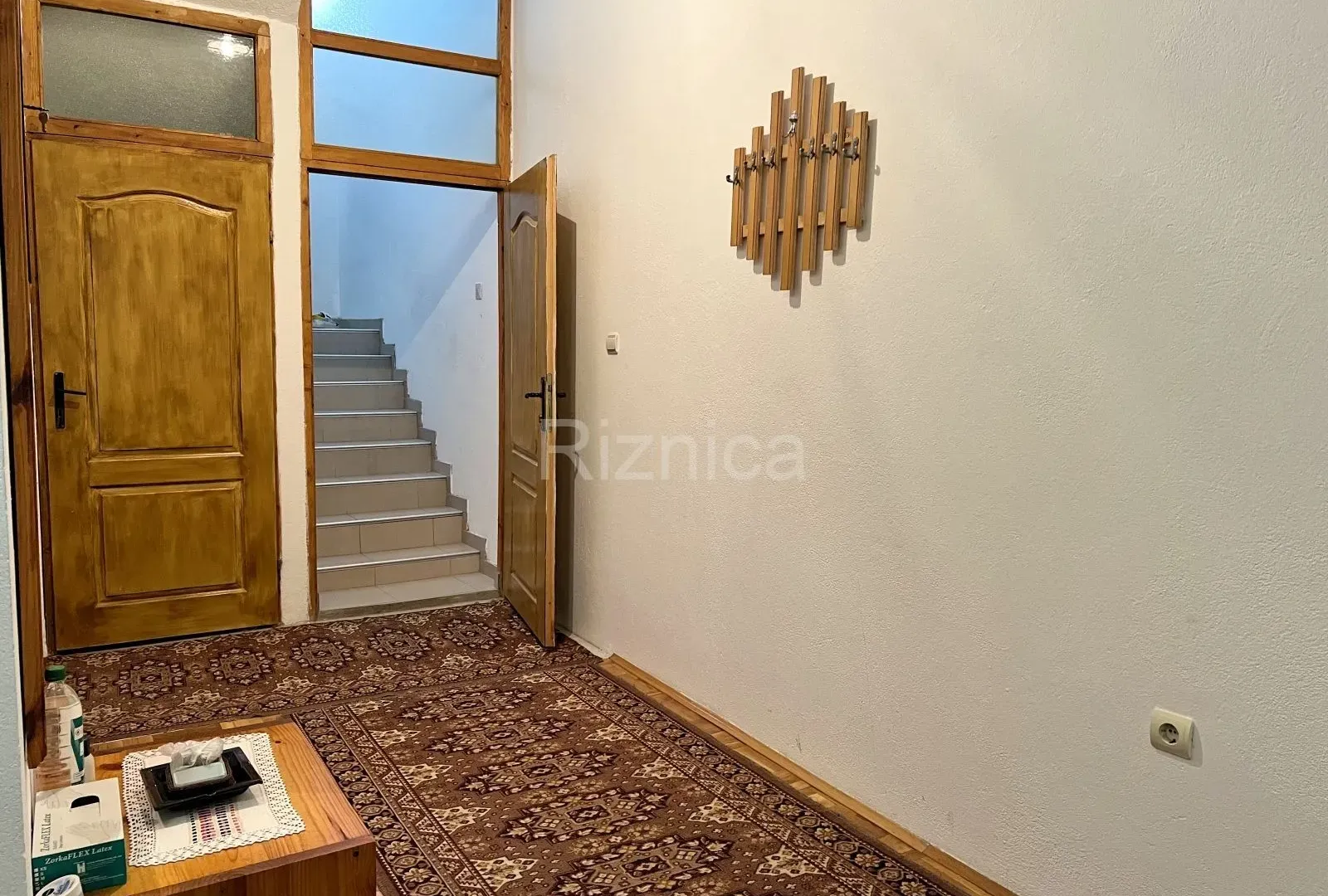 Sale, house, 306m², Niš, Srbija