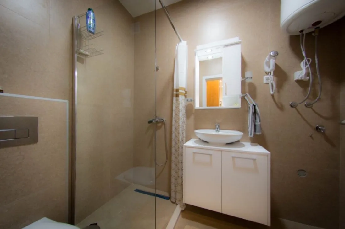 Rent, one bedroom apartment, 40m², Tološi, Podgorica