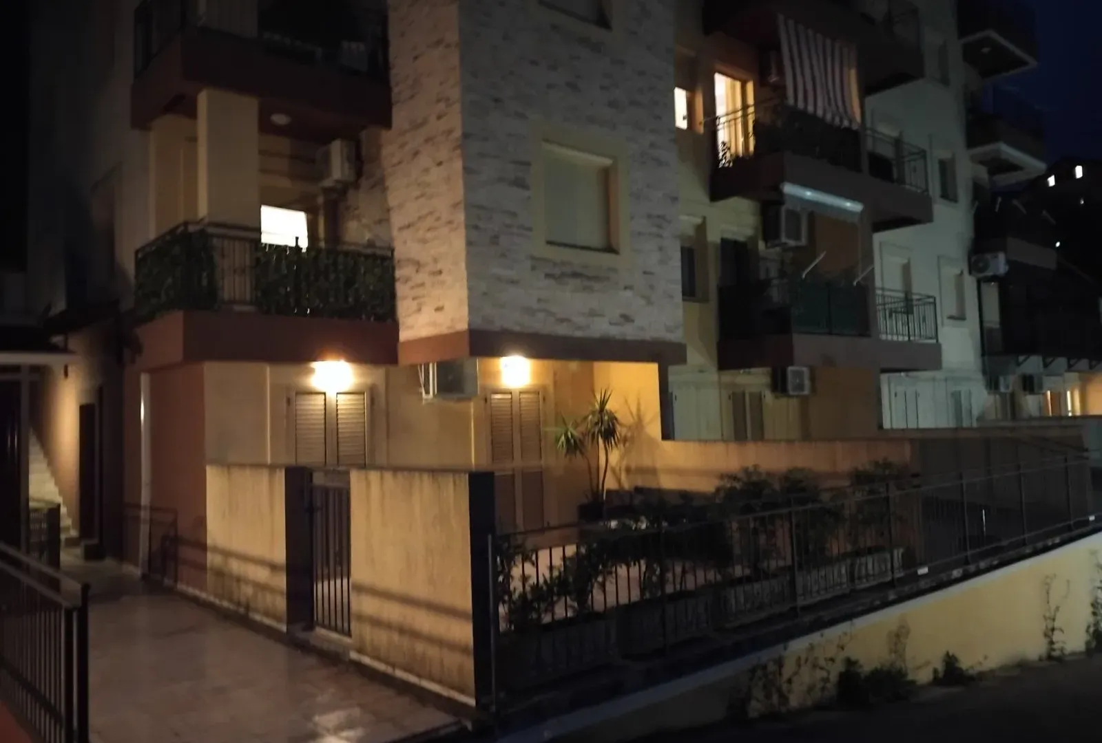 Prodaja, dvosoban stan, 65m², Tivat, Crna Gora