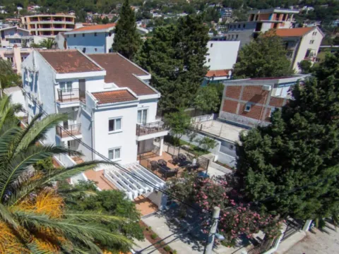 Sale, hospitality venue, 399m², Sutomore, Bar - image 2