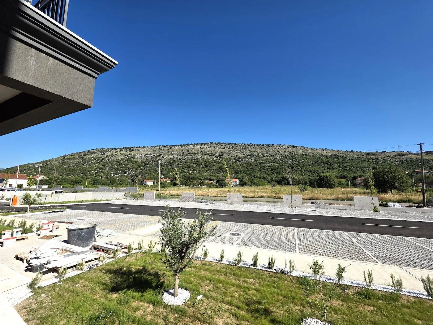 Izdavanje, jednosoban stan, 40m², Tološi, Podgorica