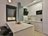 Prodaja, jednosoban stan, 46m², Centar, Budva - image 3
