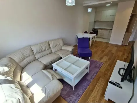 Rent, one bedroom apartment, 52m², Bar, Crna Gora - image 1