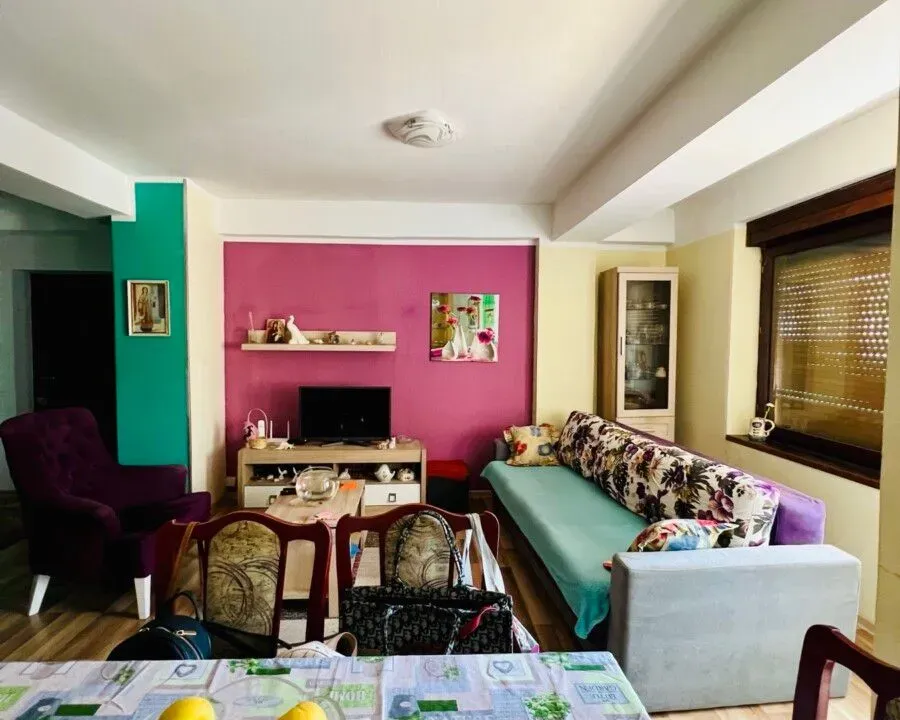 Sale, two bedroom apartment, 72m², Centar, Bar