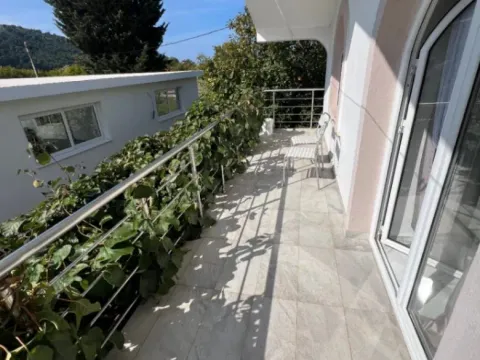 Rent, apartment, 140m², Polje, Bar - image 10